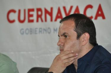 El alcalde de Cuernavaca detalló 'ya lo he dicho muchas veces esa no es mi firma… estoy tan molesto que tengo ganas hasta de decir groserías': Foto Pedro Tonantzin