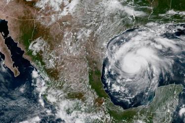 'Harvey' entrará la madrugada de este viernes a Matamoros y Texas. Foto: rammb.cira.colostate.edu