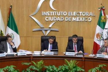 El IECM recibirá del 15 de septiembre al 10 de octubre la manifestación de intención de candidatos independientes que buscarán participar en los comicios. Foto Especial