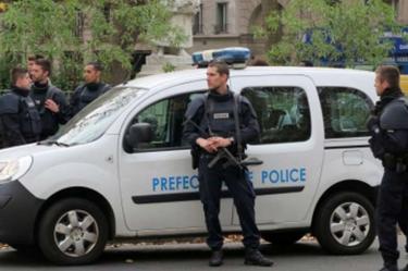 El explosivo fue descubierto por unos obreros esta mañana en un lugar del este parisino