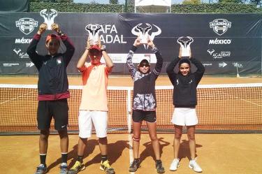 Emiliano Aguilera y María Fernanda Martínez, de 14 años, así como Diego Schtulmann y Karen Verduzco, de 12, viajarán a la Academia Rafael Nadal