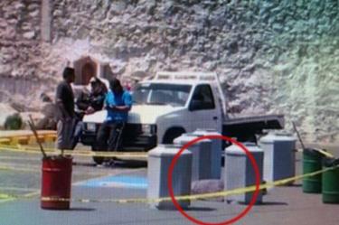 La víctima (círculo rojo) fue identificada por sus familiares.