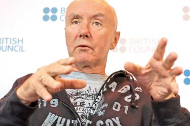 Escoria (1998), Porno (2002) y Skagboys (2012), otras novelas de Welsh (Edimburgo, 1958). Foto: EFE