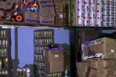 Las siete toneladas de mercancía robada, valuada en más de siete millones de pesos, fueron ubicadas en dos inmuebles en cañada de Morelos, Puebla - Foto: Especial