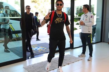 Neymar comandará a la selección de Brasil en el Mundial de Rusia. (AP)