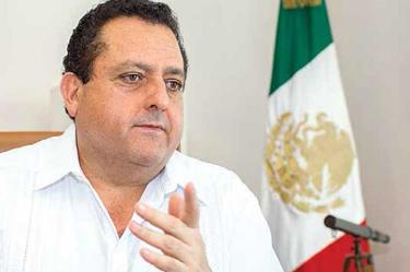 Mendoza llama a refundar al PAN; 'el partido debe ser acercado a su gente'