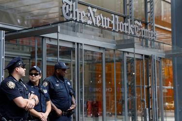 Refuerzan seguridad en medios de comunicación de NY tras tiroteo