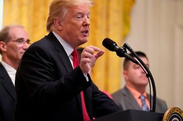 Trump: Los periodistas deben poder trabajar sin 'miedo a un ataque'