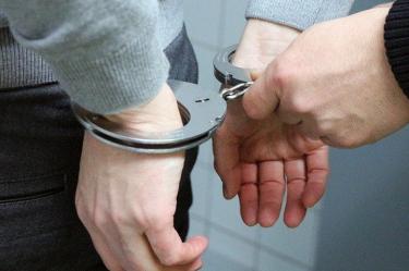 Detienen a uno por acoso sexual a niña de nueve años