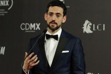 Tras convertirse en un actor muy popular en México, Méndez continuará así abriéndose camino en Hollywood. (Notimex)