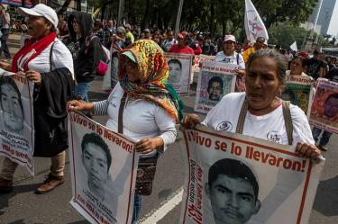 La PGR destacó que a cuatro años de distancia de los hechos ocurridos del 26 al 27 de septiembre de 2014 en Iguala, 1,447 personas declararon ante el Ministerio Público – Foto: Cuartoscuro