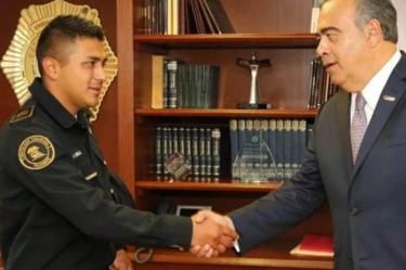 El hecho por el que Herredias Sánchez fue condecorado ocurrió el pasado domingo en Iztapalapa. Foto: Especial
