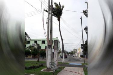 Decenas de habitantes sin luz por Frente Frío en Veracruz