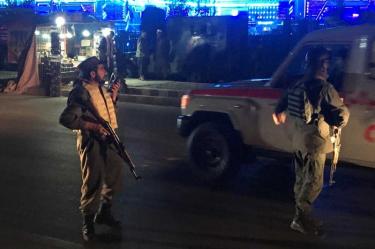Atentado en Afganistán deja al menos 50 muertos