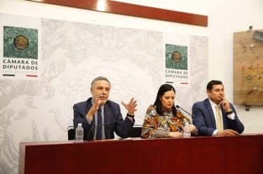 Comisión de Presupuesto entra en receso, retomará trabajos este sábado