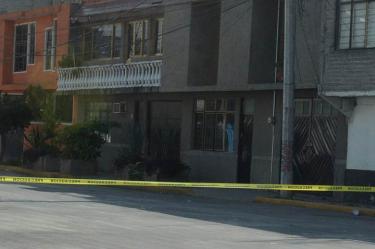 Balacera en estética deja un muerto en Neza