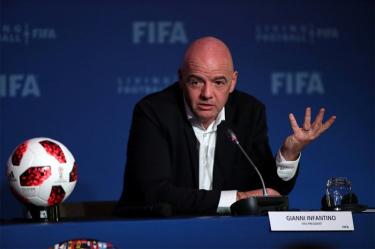 Gianni Infantino durante la reunión en Marruecos (Foto: Reuters)