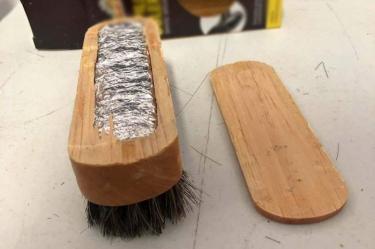 Detectan 'crystal' en cepillos para zapatos