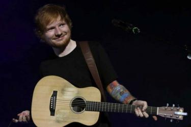 Ed Sheeran lanza su propia línea de guitarras