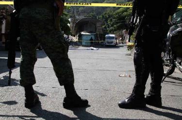 Discute con su esposa, se rocía gasolina y se prende fuego