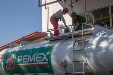 Vinculan a proceso a directivo de Pemex por huachicolero