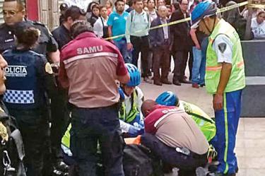 El incidente fue sobre Francisco I. Madero; uno de los lesionados, de origen colombiano, salió del Centro Joyero y fue atacado. Foto: Especial