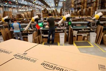Amazon es el sitio que más usan mientras compran en línea bajo los efectos del alcohol. Foto: Especial
