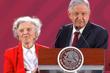 Elena Poniatowska, AMLO, Andrés Manuel López Obrador, Palacio Nacional, Mañanera, Escritora, La noche de Tlatelolco