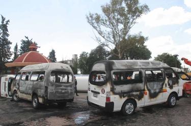Ante extorsiones, analiza Edomex subir a policías a transporte