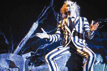 Beetlejuice ue uno de los primeros éxitos de Burton que le encumbró al top de directores de Hollywood. Foto: IMDB