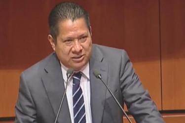 Bolero y cantante de niño, hoy primer indígena purépecha en el Senado