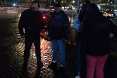La adolescente fue encontrada, horas más tarde en las inmediaciones del Metro Constitución. Foto: Especial