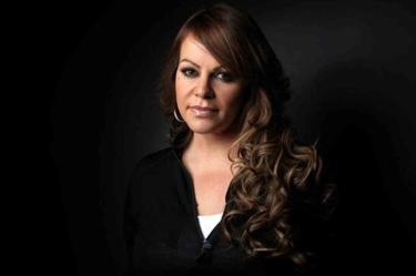 Jenni Rivera a la gran pantalla con el apoyo de su familia