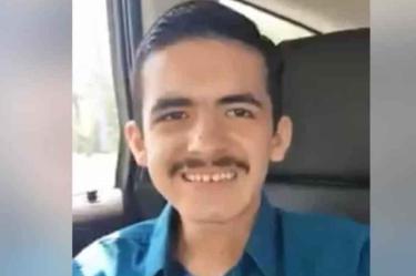 Joven con discapacidad recibe empleo soñado, así reaccionó