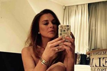 Lindsay Lohan se desnuda para celebrar su cumpleaños