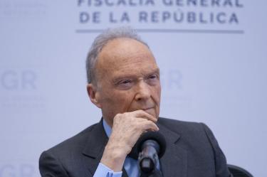 Instalan en FGR dos fiscalías especializadas para asuntos internos y DH