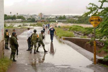 Declaran Emergencia en 5 municipios de Sinaloa por “Ivo”