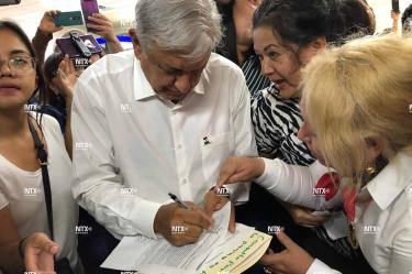 Tras informe, López Obrador llega a Sonora