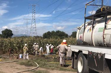 Gasolina contaminó un radio de 500 metros en Acolman