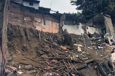 Lluvias, Desastres naturales, Seguridad, Chihuahua, Estados, Chihuahua, Derrumbe, Lluvias, Menor