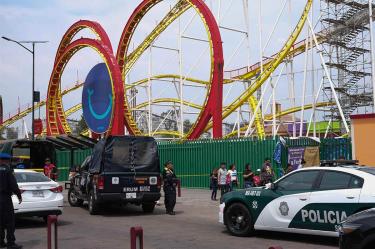 El sábado pasado se registró un accidente en el juego mecánico "Quimera". Foto: Cuartoscuro/Archivo