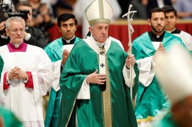 El Papa abre sínodo sobre la Amazonia; condena destrucción