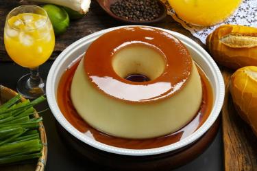 10 fáciles recetas de flanes con queso crema para Navidad 