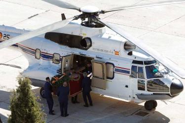 Helicóptero con restos de Franco llegan a cementerio El Pardo