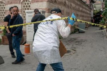 Hallan muerto al fundador de los Cascos Blancos en Turquía