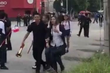 Hijastro de maestra asesinada en desfile pagó a sicario