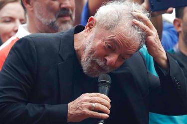 Pese a estar libre, aumentan condena a Lula da Silva