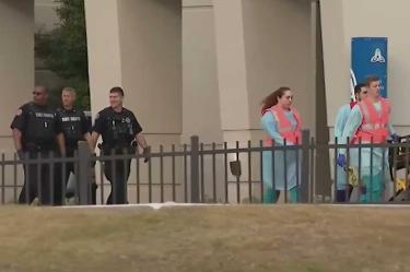 FBI apunta a terrorismo en tiroteo en base naval de Florida