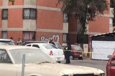 Los hechos ocurrieron en el estacionamiento de la Unidad Habitacional Bosques de la Hacienda Tercera Sección. Foto: @Entretanto_Mx