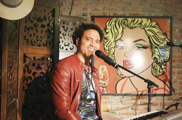 Julio Baró con la música en el corazón
